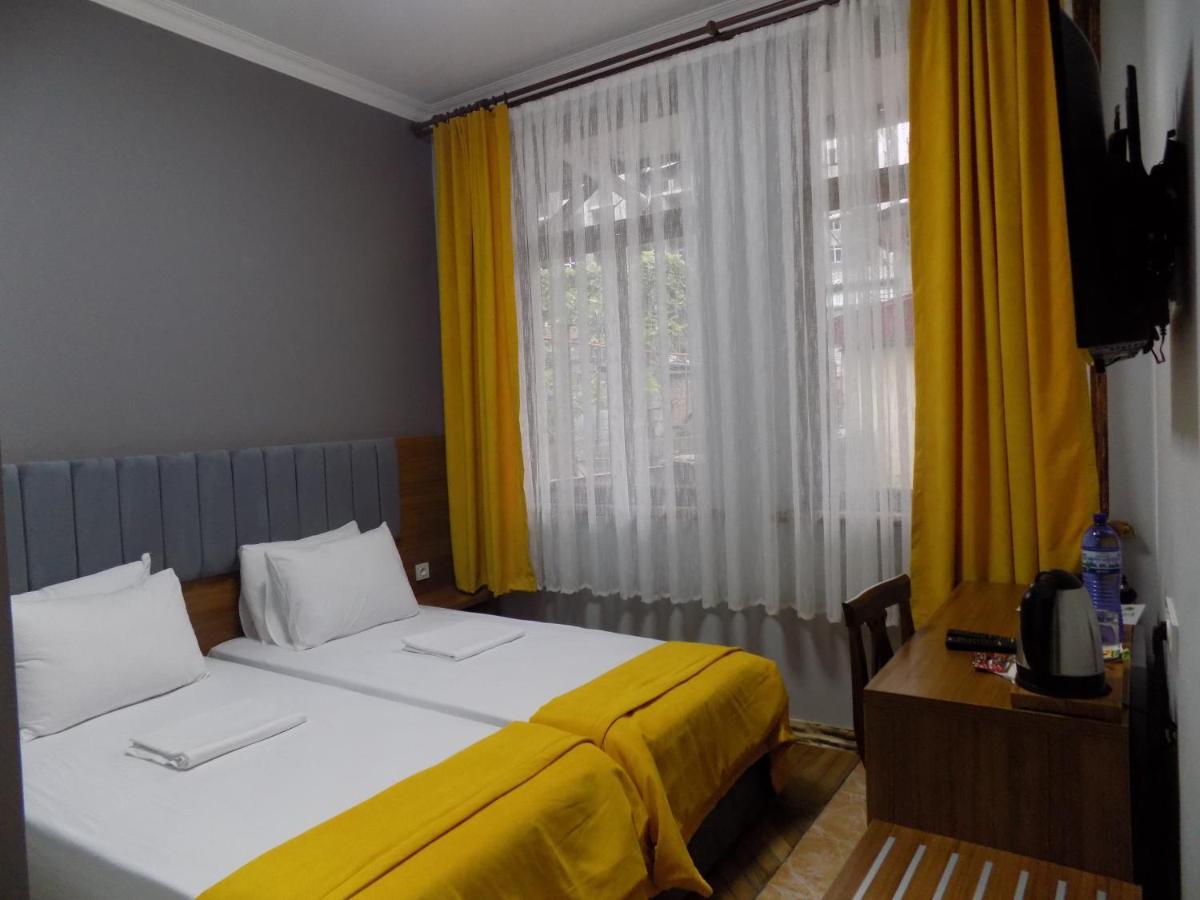 Palm Hotel 바투미 외부 사진